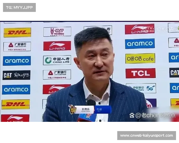 杜锋试验五上五下轮换，解决球员出场时间